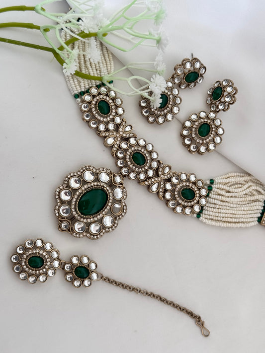 Kundan Choker set