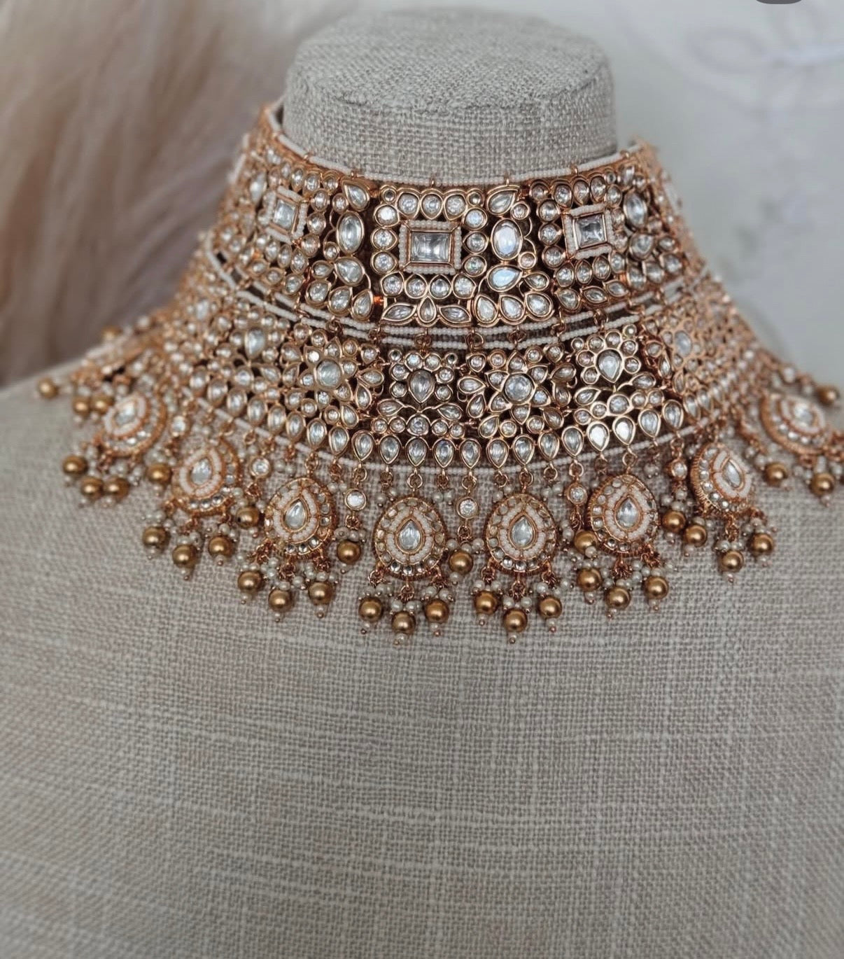 Alia Uncut Kundan Bridal Set
