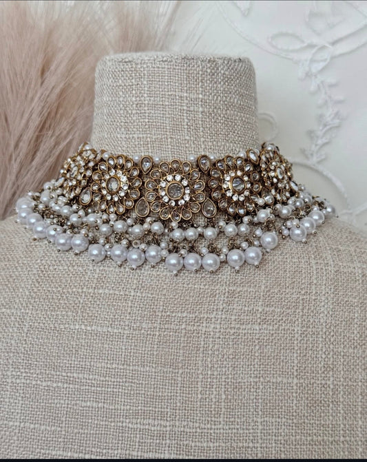 Mehar White Polki Semi Bridal Set