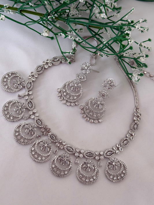 AD Elegant Necklace Set