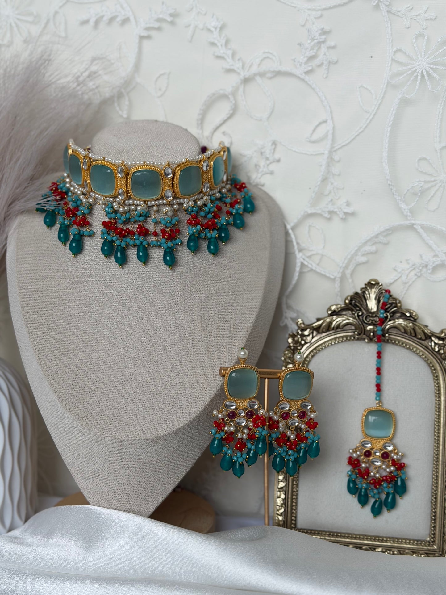 Ferozi Choker Set