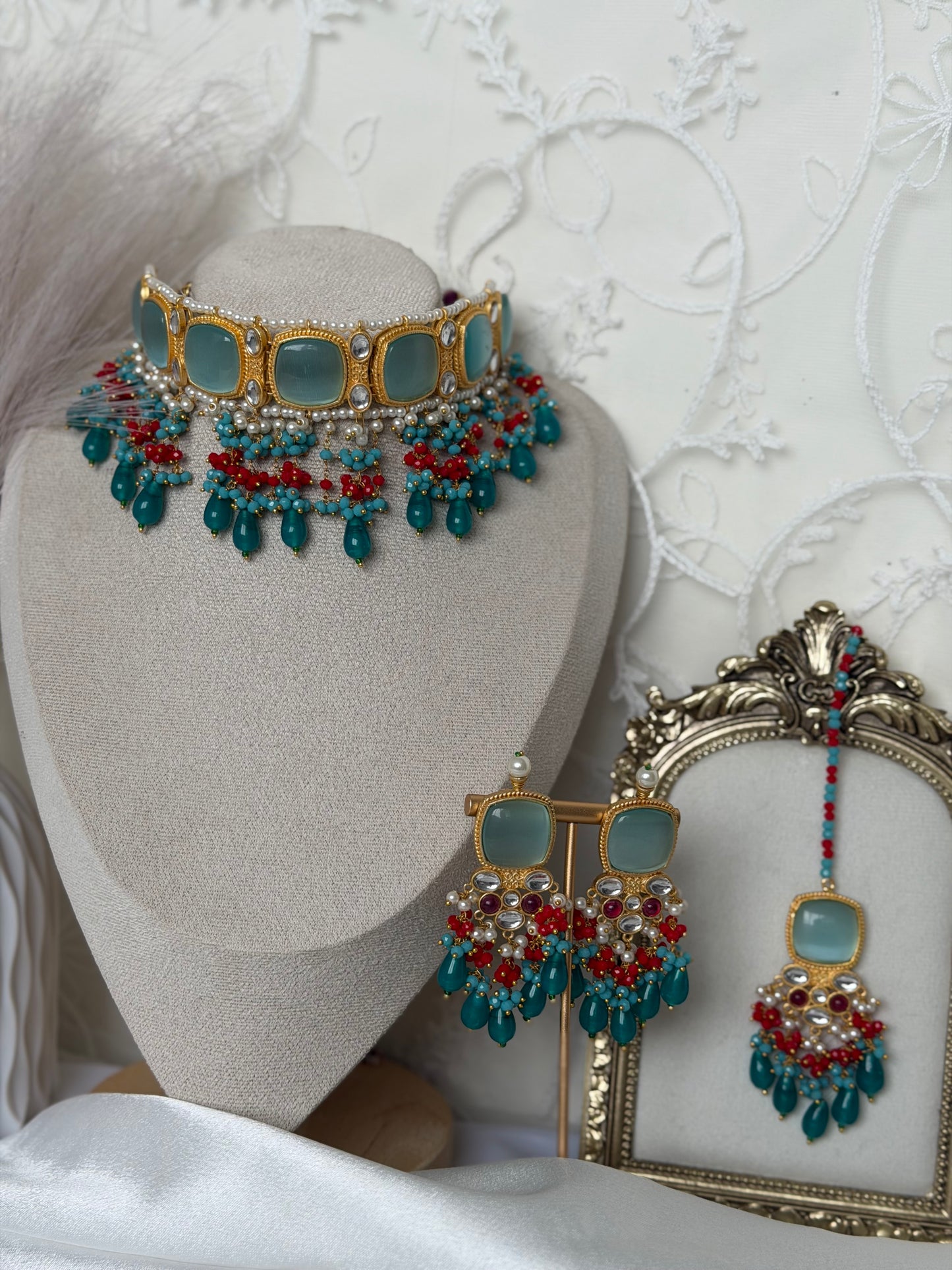 Ferozi Choker Set