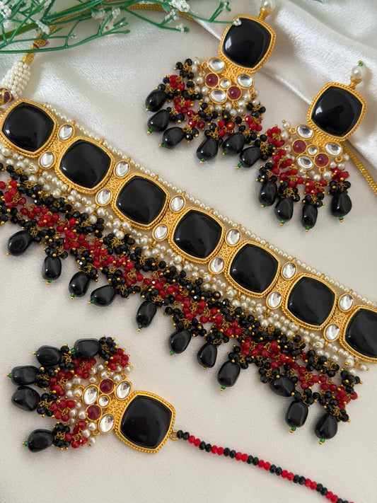 Black Choker Set
