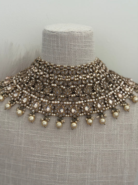 Golden Semi Bridal Set