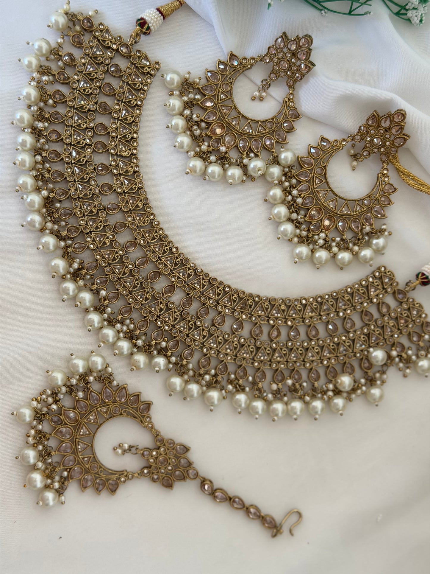 White Polki Bridal Set